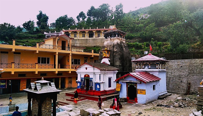 Badrinath – Haridwar (320 km drive / 10 hrs)