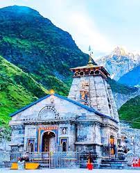 Guptkashi - Sonprayag - Kedarnath Trek (35 km drive / 18 km Trek each side)